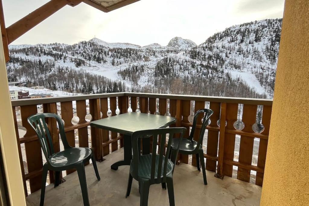 Апартаменти Refuge Des Vues Alpines Ізола-2000 Екстер'єр фото